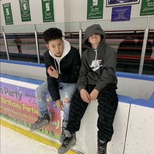 Meet your Posher, Diego